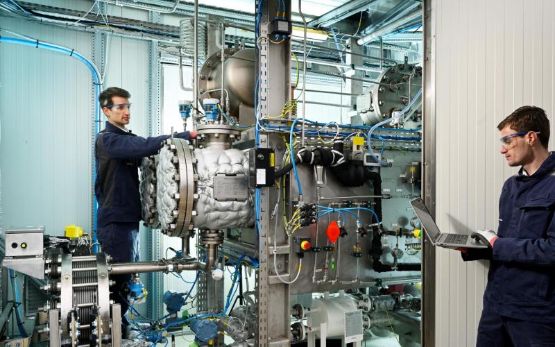 Battolyser Systems and VDL Hydrogen Systems merge to become Alquion